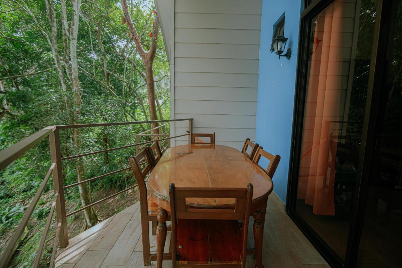 Oasis Diverse Adult Retreat Quepos Esterno foto