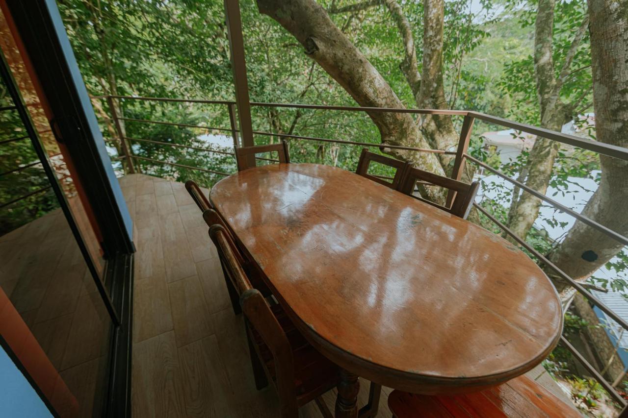 Oasis Diverse Adult Retreat Quepos Esterno foto