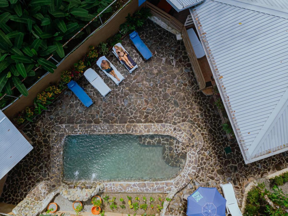 Oasis Diverse Adult Retreat Quepos Esterno foto